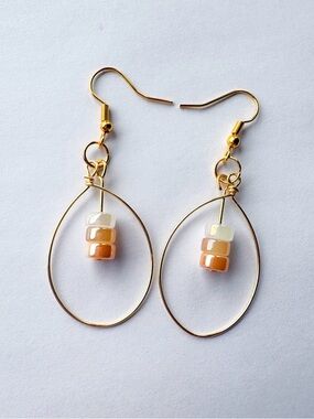 Gold Teardrop Earrings with Cream and Peach Beads